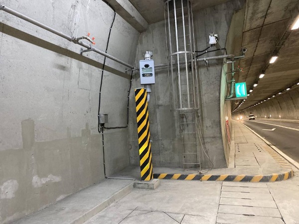 屏警公布10處測速相機取締件數 獅子鄉台9線436.58K草埔隧道北向，共取締23,418件最多1
