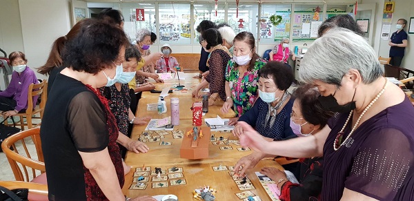 長青園日間託老服務~長輩快樂學習的樂園2