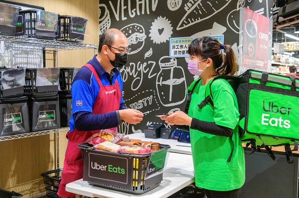 Uber Eats 擴大全聯福利中心合作！100家門市上線 北中南都能隨點即送 熱賣商品排行榜首次大公開 網紅也瘋「全聯抵家」