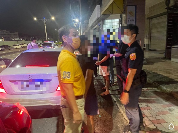 不滿遭檢舉吸毒 竟押人痛毆 苓雅警及保大等單位聯手救援緝獲嫌犯2