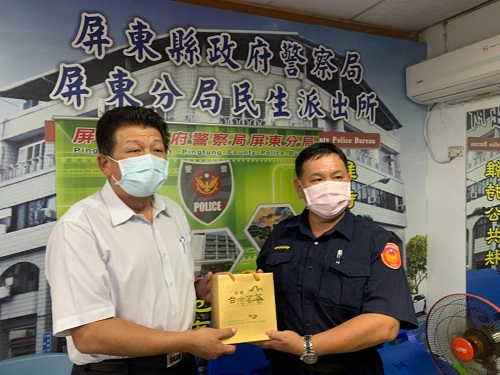 慰勞基層員警工作辛勞 局長特頒茶葉激勵 2