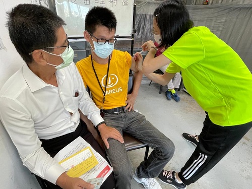 謝謝市長！家長放心 憨兒笑了 打了疫苗可以放心回機構了1