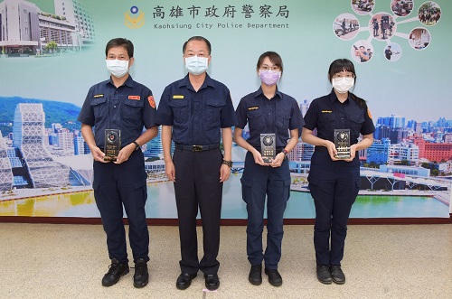 雄警協助推行急難紓困、受理報案態度績優 雙獲警政署贈獎肯定1