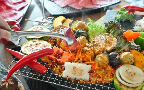 高雄福華大飯店中秋烤肉外帶組合 火烤兩吃、應景料理通通有