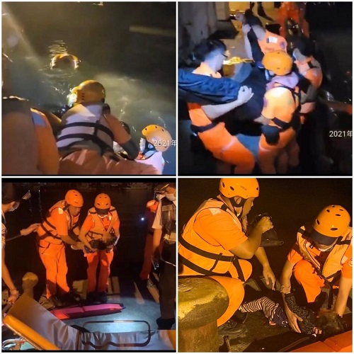 蚵子寮港區父女雙雙落水 海巡遙控式動力救生圈成功馳援