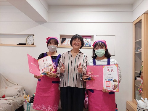 黃氏姊妹花當選「坐月子到宅服務」優質服務員 「如家人般對待」 產婦讚猶如神隊友