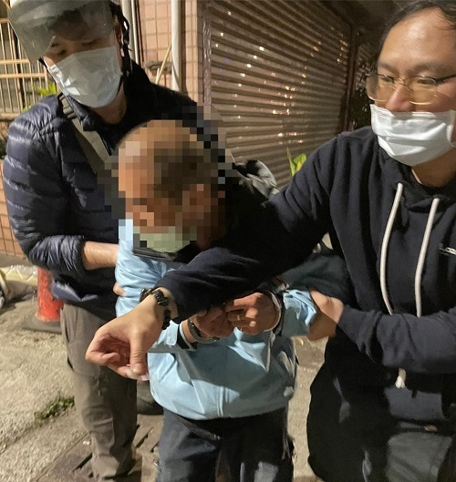 「那一包還給我可以嗎？」毒蟲遭警逮 詢後依法送辦