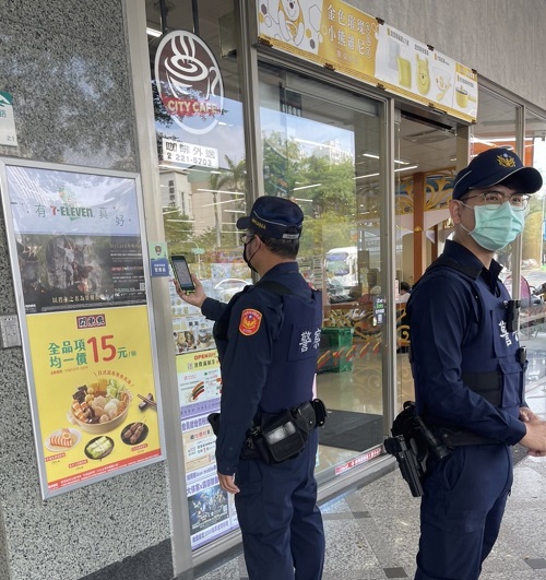 高市警全面實施電子巡簽 科技建警提升勤務效能 從傳統巡邏勤務紙本巡簽 改採用「NFC TAG晶片」感應方式