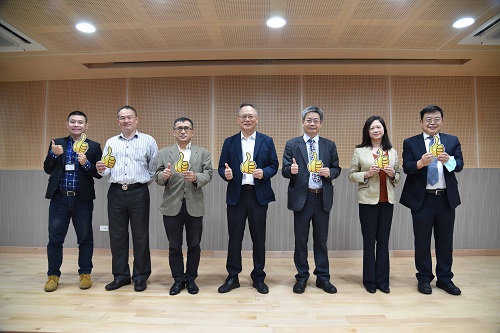 加工處前鎮科技產業園區辦產學合作人才培育論壇1