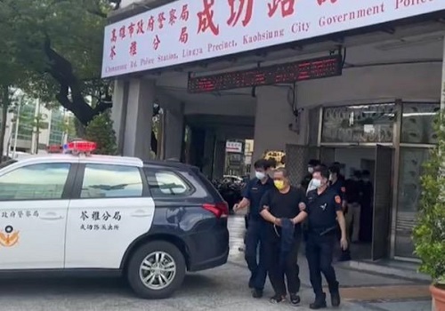 佯稱介紹短期高獲利博弈工作 9人遭男子妨害自由，員警獲報火速到場救出 查緝1名犯嫌到案1
