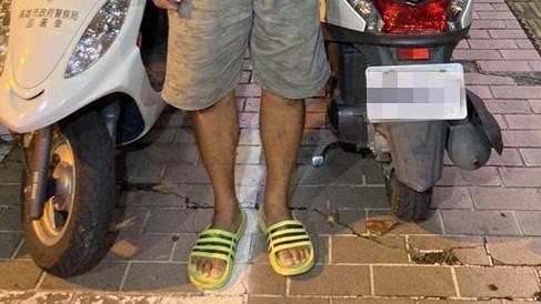 賊換裝偷機車上的小物 但這雙鞋太搶眼成了警方破案關鍵2