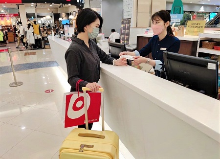Global Mall新左營車站暑假大搶出遊人氣 瞄準國旅熱度祭三大亮點 外籍旅客推滿額回饋 人氣快閃店、親子微夏令營、聯合展售會優惠2折起8