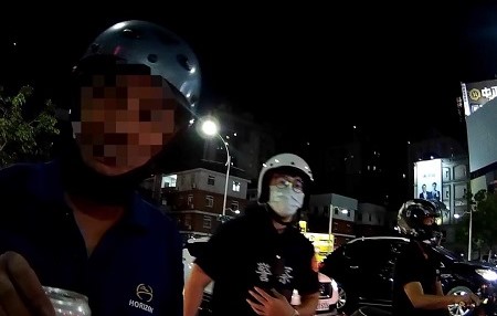 剛喝半瓶啤酒就上路，酒測值0 卻因為持有「葡萄糖」？！遭逮送辦！1