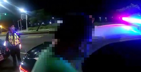 員警攔查毒品通緝犯自稱「兩條線」 警聽聞「額頭三條線」1