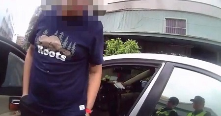 大馬路邊注射毒品 膽大包天當場被逮1
