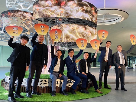 經濟部研發臺灣最大的小間距Mini-LED曲面顯示器 以科技力打造祈福許願樹落地1