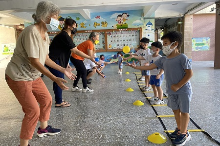 迎向疫後新生活 旗津國小舉辦感統體適能「寶貝動ㄘ動」系列活動1