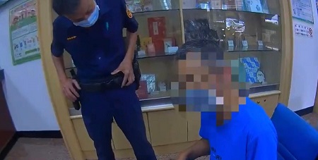 「健保卡被盜用」假檢警老梗再現！行員機警與警成功阻詐