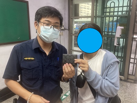 現役軍人遺失皮夾，警尋車籍資料通知領取