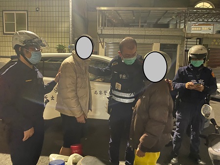 男子超商徘徊 警方暖心關懷助返家