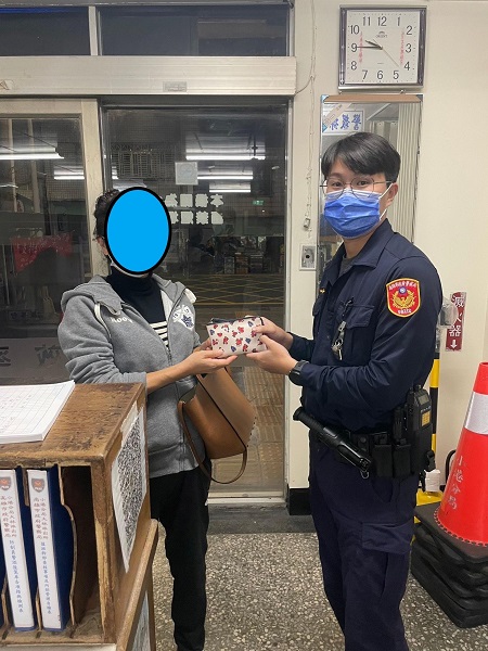 遊園不慎掉COACH，警查電話速通知