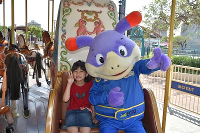 穿這樣玩鈴鹿賽道樂園 紅、白、藍的美國Style 雙人暢遊樂園 $888 暑假兒童唱跳劇-百老匯了沒 復刻重現-貓、媽媽咪呀 經典音樂劇1