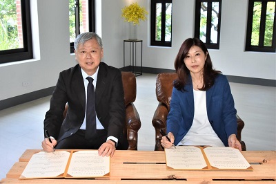 臺灣港務公司與高雄市海洋扶輪社共同簽署「無塑港灣．智慧共航」海洋清潔船合作備忘錄，實踐海洋永續發展理念1