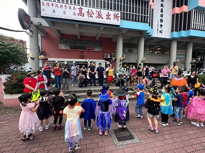 萬聖節太平國小來搗蛋 高松所警民同樂