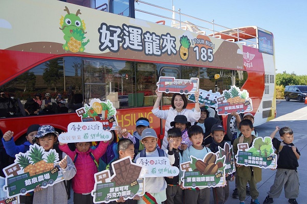 「好運龍來」185縣道雙層巴士報名即秒殺 縣長周春米邀民眾到屏東轉好運1