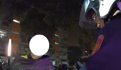 警巡邏攔查未戴安全帽，尋獲緊急協尋人口協助返家
