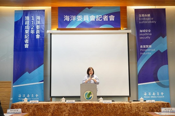 海洋委員會管碧玲任職1周年 公布112年十大亮點政績及完成20項海污法相關子法修訂，提升海洋能見度1