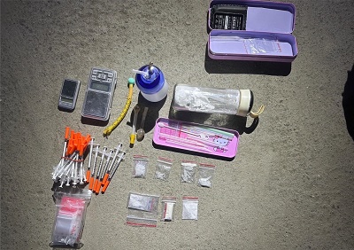騎士見警心虛突加速 仁武警識破卡通圖案鉛筆盒內藏毒送辦3