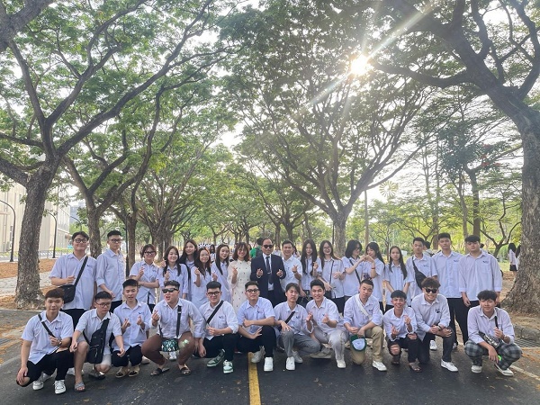 高雄大學鏈結國際 積極拓展境外生源 邀請越南陶維慈高中師生到校參訪 感受優質學習環境1