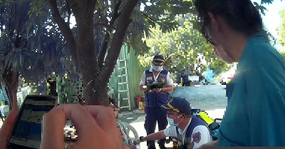 民眾報案路倒 小港警協助返家