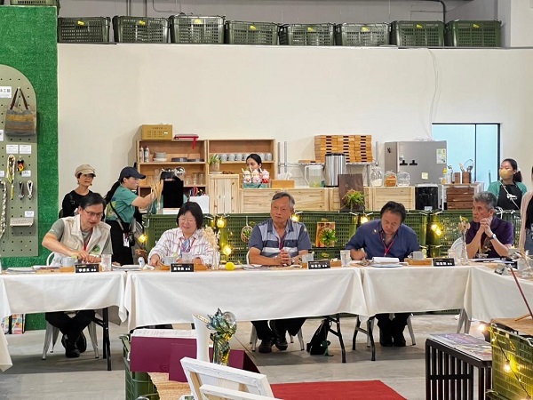 「第三屆金牌農村競賽」揭曉，高雄市表現亮眼 旗山糖廠社區、六龜新發社區分別獲得銀牌、銅牌1