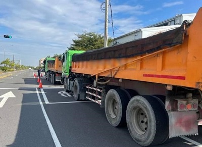 屏警展現嚴格執法，3天取締大型車輛違規282件1