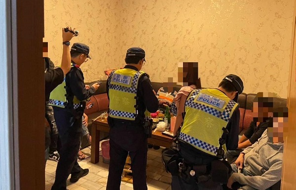 屏警年前威力掃蕩-黑槍毒詐賭-全面守護民安1