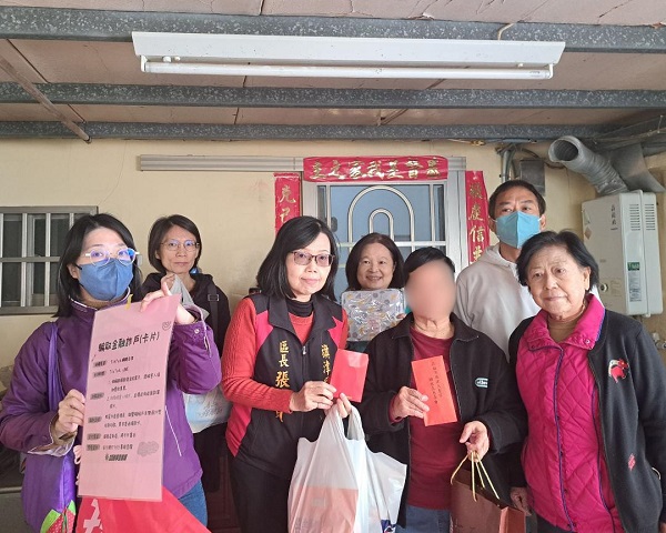 旗津關懷獨居長輩，溫馨過新年!1