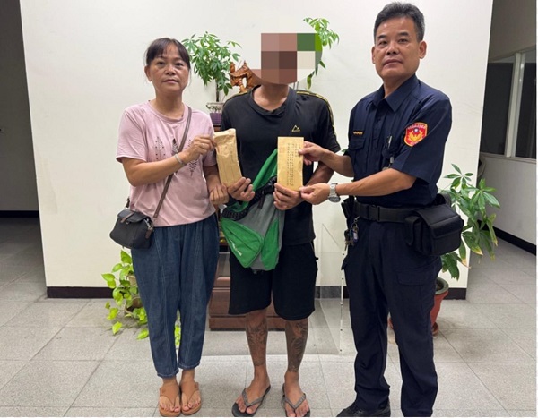 母因癌離世 枋警拋磚引玉大愛援助