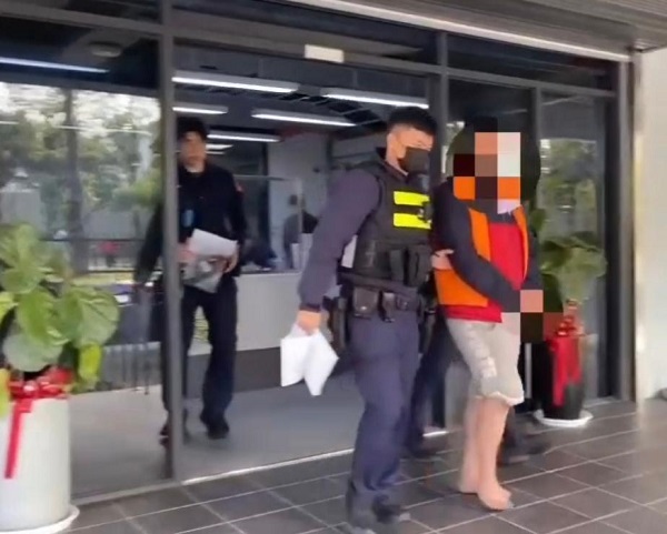 除夕夜莽夫醋勁大發持瓦斯揚言同歸於盡 小港警火速到場依法究辦1