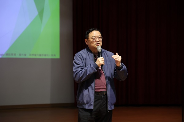 高雄大學《卓越講座》邀成大副教授陳思廷 談科技、藝術與著作權：促進文化創新同時應以法律保障創作者收益1