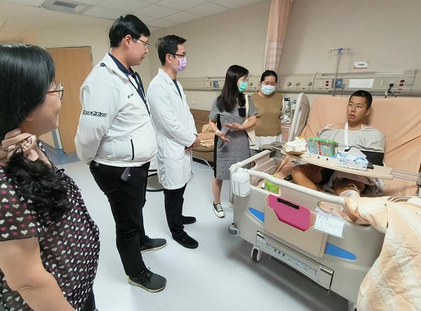 醫療、教育通力合作守護運動員安全 高醫岡山醫院協助全中運受傷選手完成手術