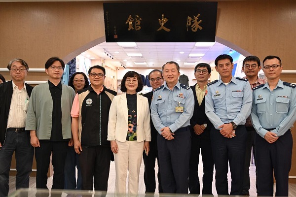高雄空大校長陳月端率團拜會空軍防空暨飛彈指揮部 雙方同意簽訂MOU，強化合作，持續推動軍職專班1