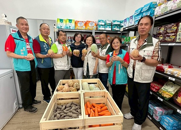 高市實物銀行茄萣店開幕啟用，物資領取服務再升級1