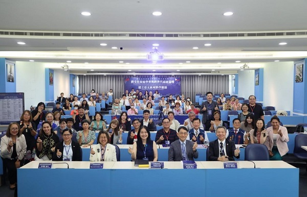 高師大攜手菲律賓NCSC 共築智慧互助高齡社區藍圖1