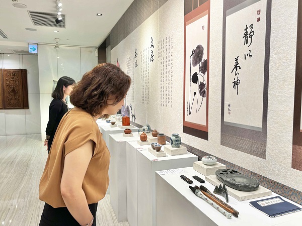 高雄翰品酒店舉辦「筆墨遊心-文房茶器的世界」特展 探索生活美學與心靈靜謐1