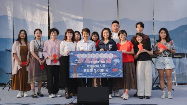 右堆好聲音《人生搞尞場》專輯〈完福〉 榮獲2025第16屆金音創作獎最佳民謠歌曲獎1