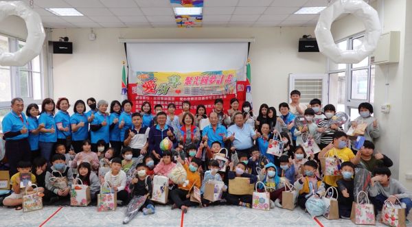 書香伴成長、關懷零距離 救國團為新興國小學童築夢1