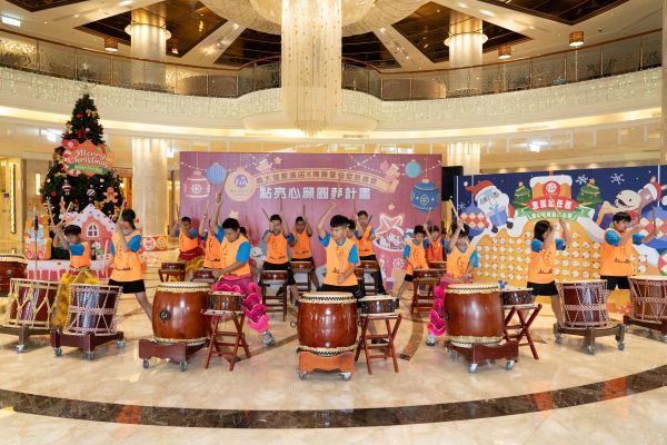 義大皇家酒店「點亮心願」公益活動 齊心響應聖誕公益 點亮偏鄉孩子的希望1