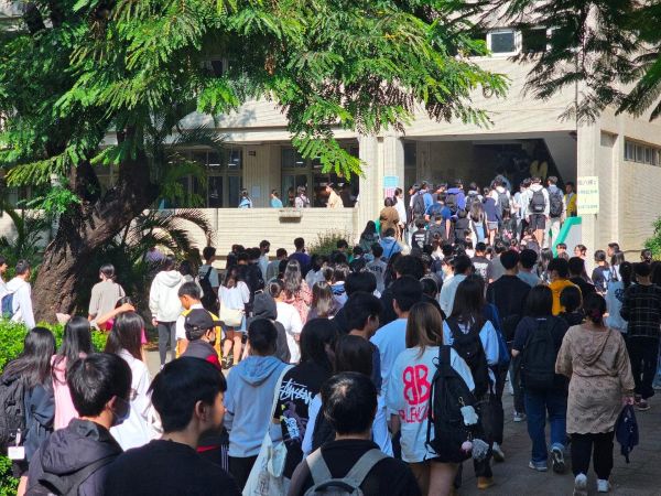 115學年度高中英語聽力測驗第二次考試1